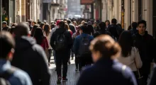 Personas caminando 